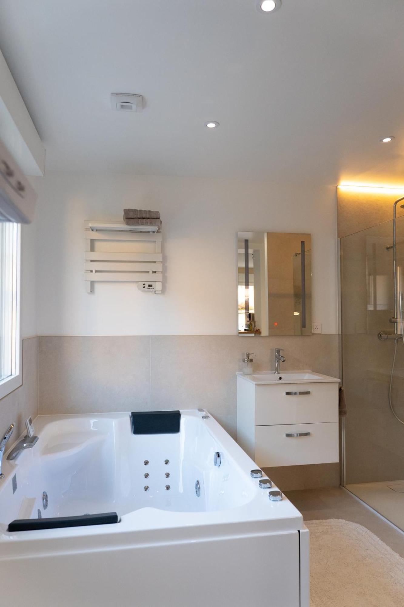 Zen Et Romantique Room - Harmonie Moulins  Esterno foto